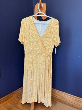 Amazon Essentials Yellow Floral Faux Wrap Midi Dress